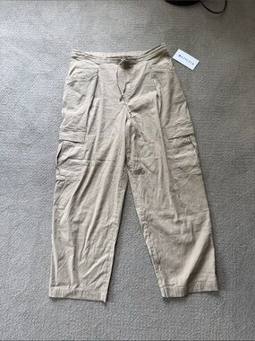 Athleta paradise cargo straight leg pants